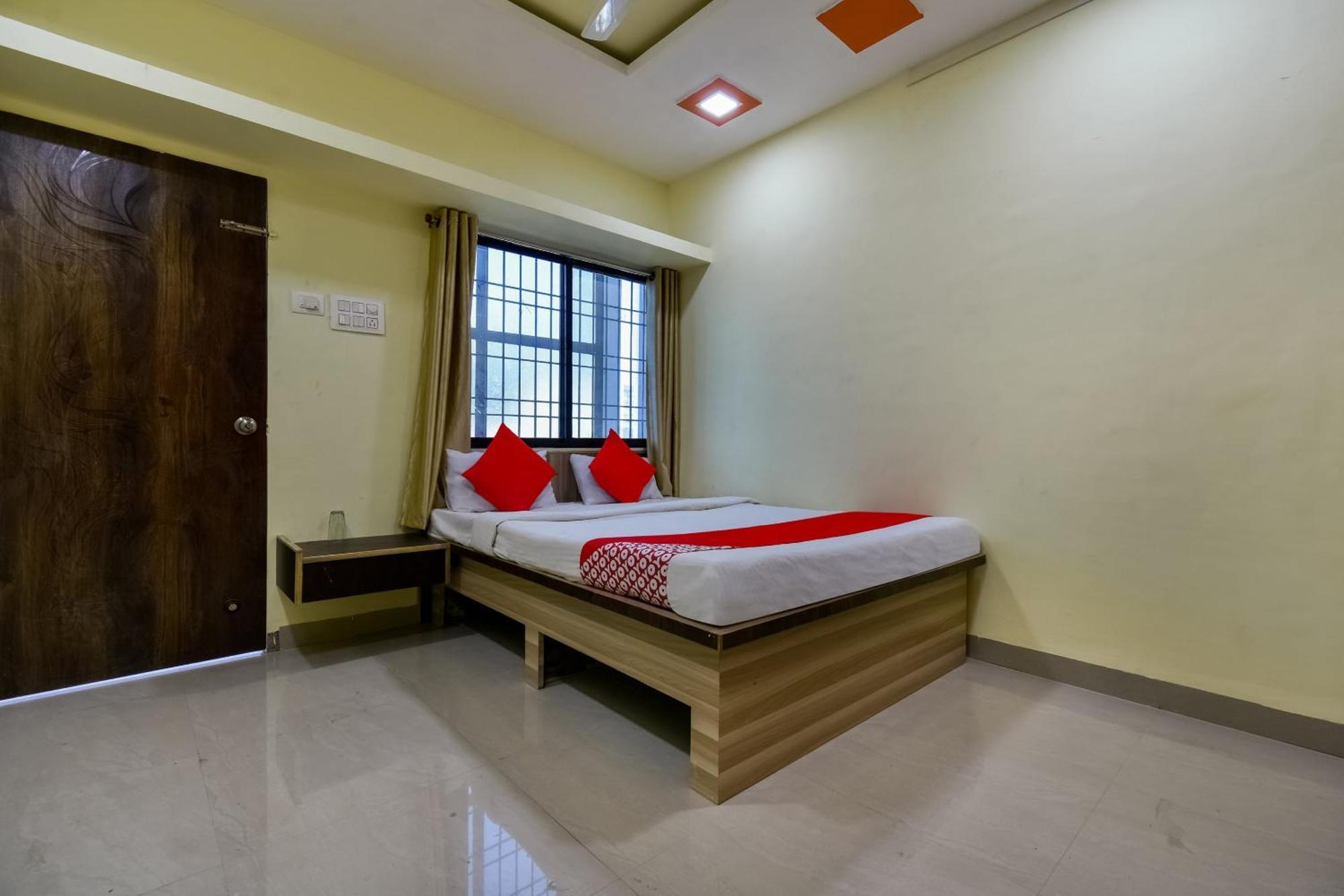 OYO 75434 Hotel Everest Inn Aurangābād Exterior foto
